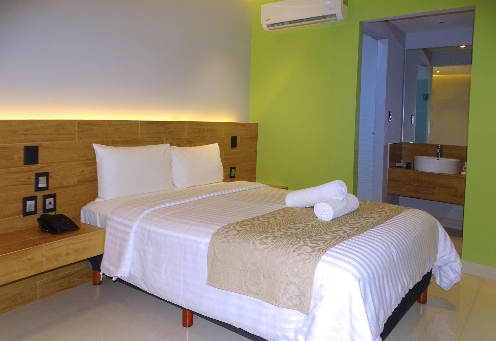 Hotel Kavia Plus Cancun Exterior photo